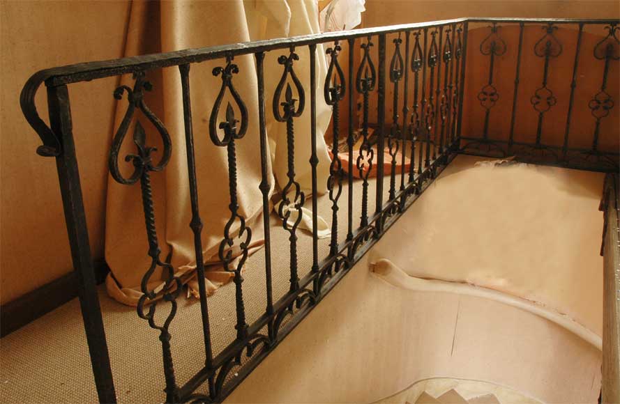 Iron Gothic style banister Iron Gothic style banister -2
