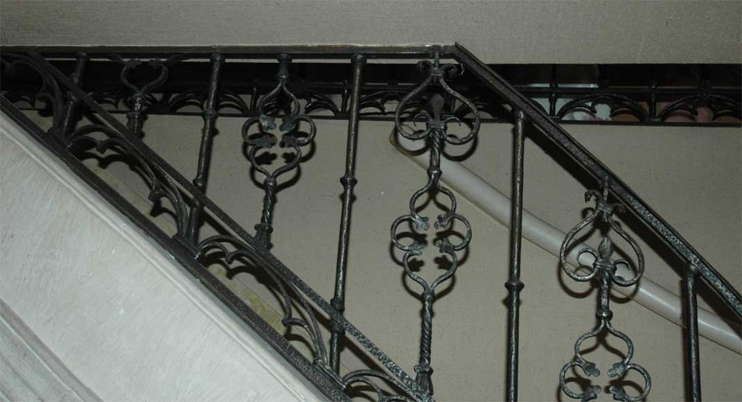 Iron Gothic style banister Iron Gothic style banister -4