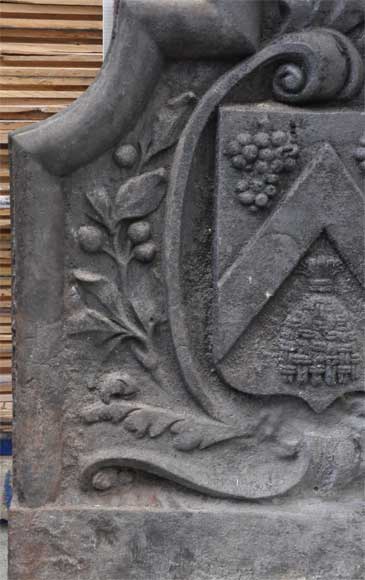 Antique cast iron fireback with two coat of arms Antique cast iron fireback with two coat of arms-3
