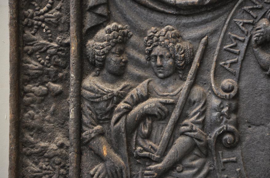 Big antique fireback with jansenist decoration-5